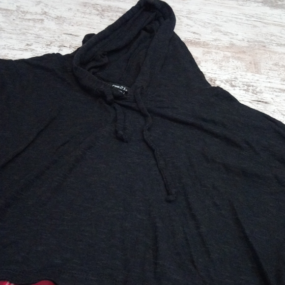 Rue21 Charcoal Gray Plaid Lightweight Hoodie Top - Picture 3 of 8